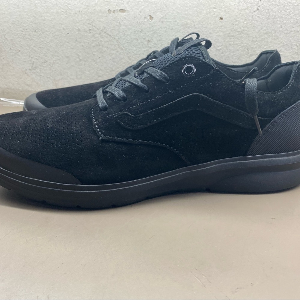 New w/ Box VANS ISO Perf + (Nubuck) Black Black UltraCush Sneakers Size Men 13